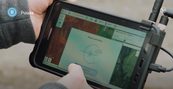 WingtraOne Tablet - Imagem 2